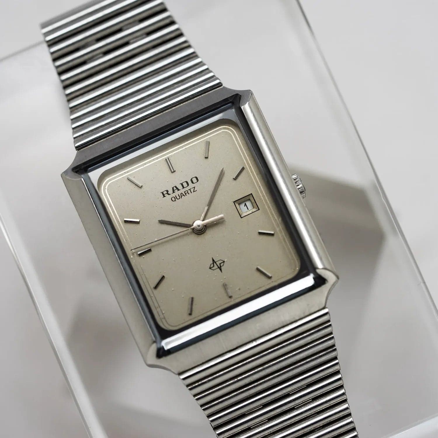 Rado Quartz, Ref. 111.3106.4, Men’s Dress Vintage Watch