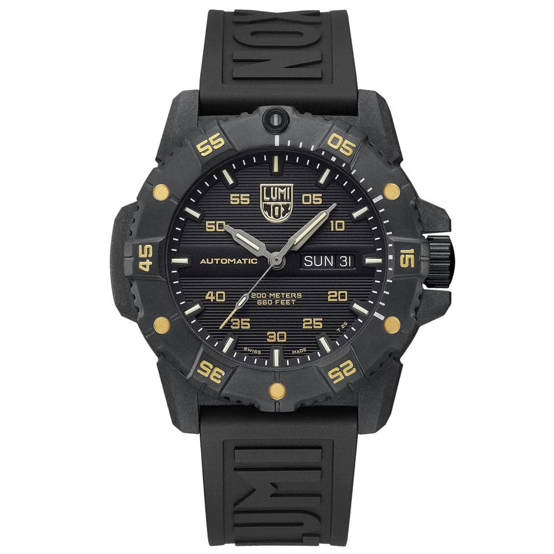 Luminox Master Carbon Seal
