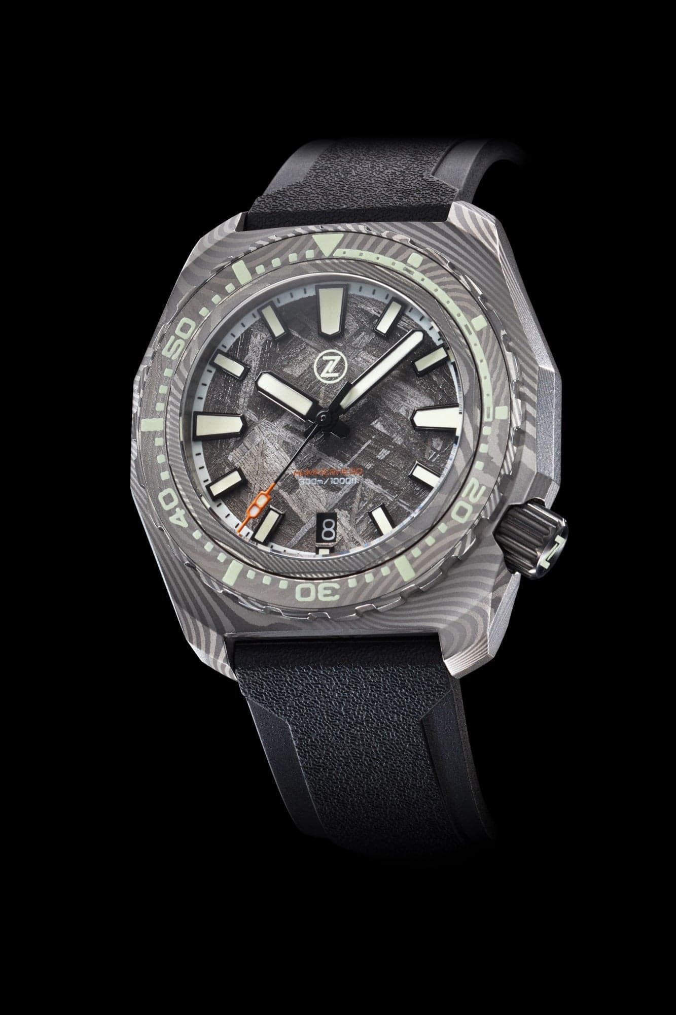Zelos Hammerhead V3 300m SS Damascus Limited Edition