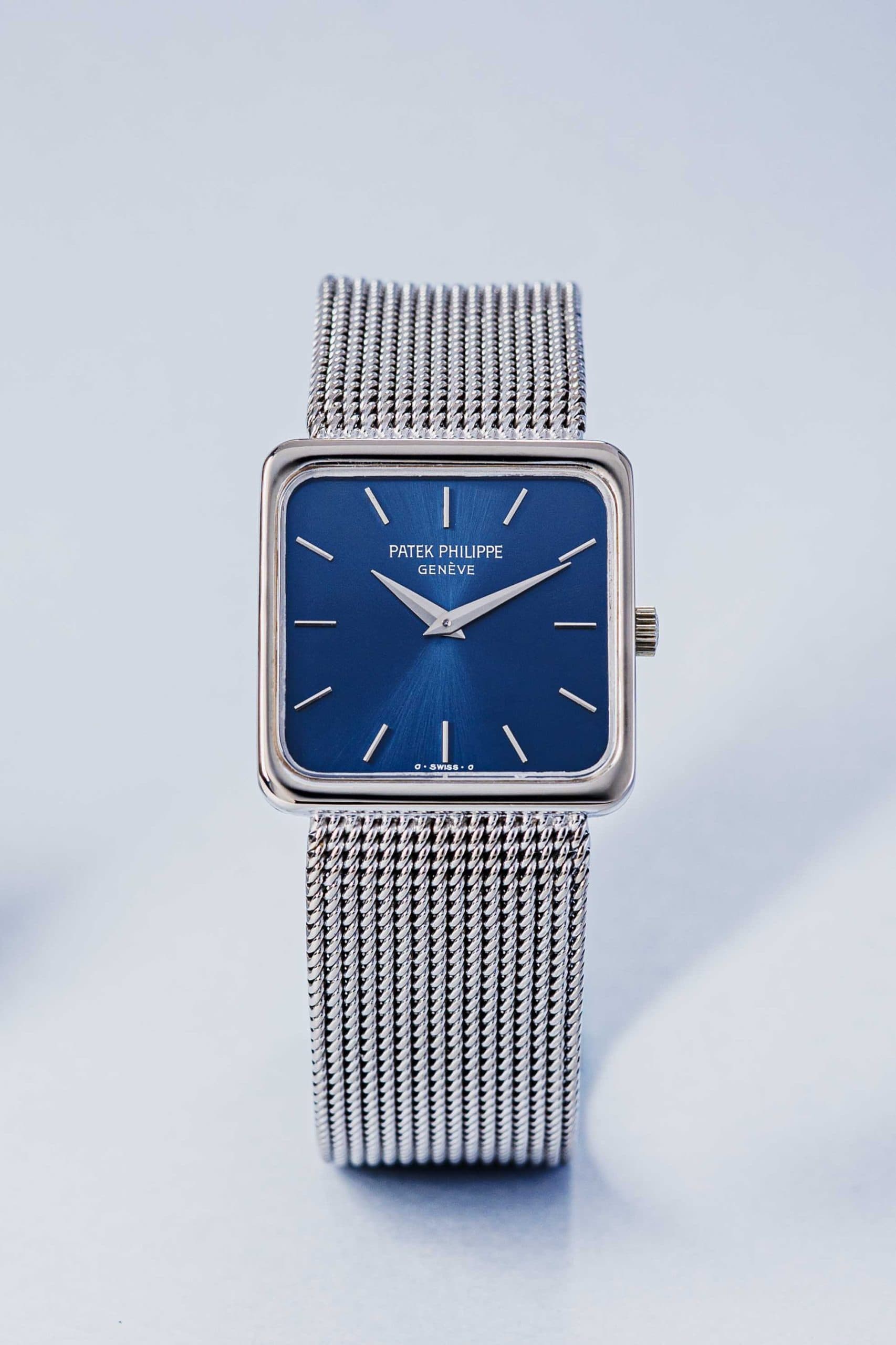 Patek Philippe Patek Philippe 18k white gold Ref. 4222 + P