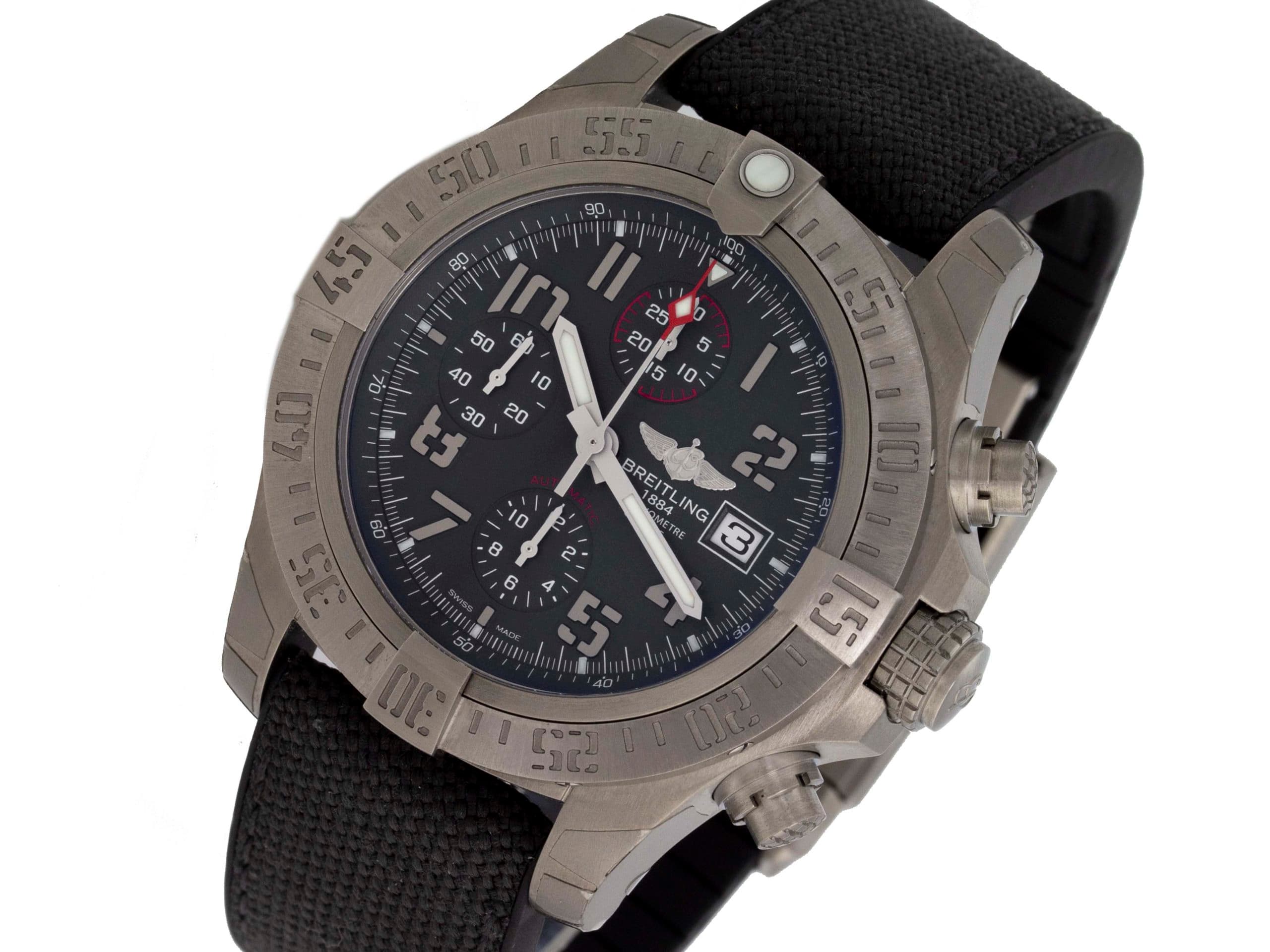 Breitling Avenger