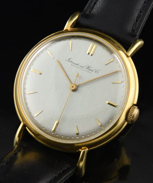 IWC IWC in 18k Gold With Caliber 89 Movement