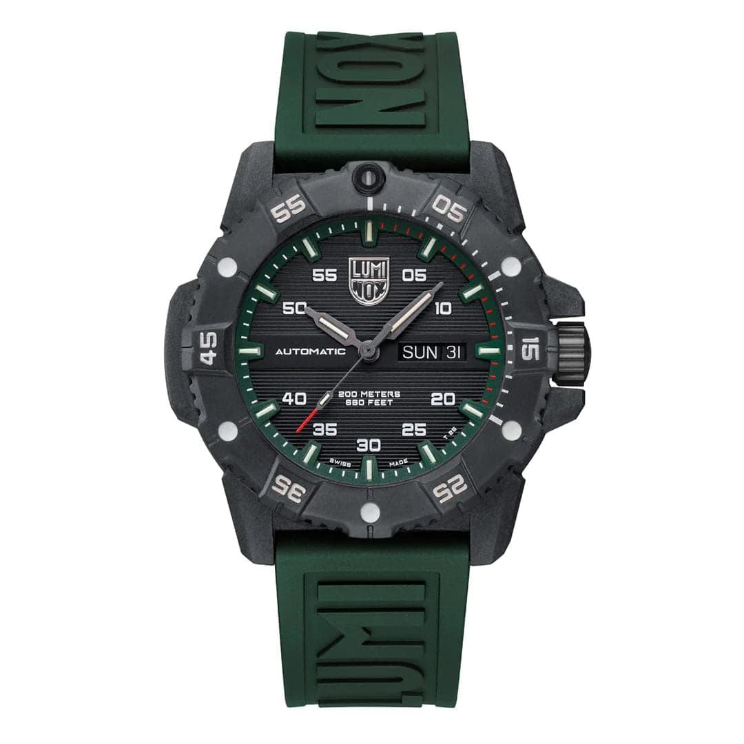Luminox Master Carbon Seal