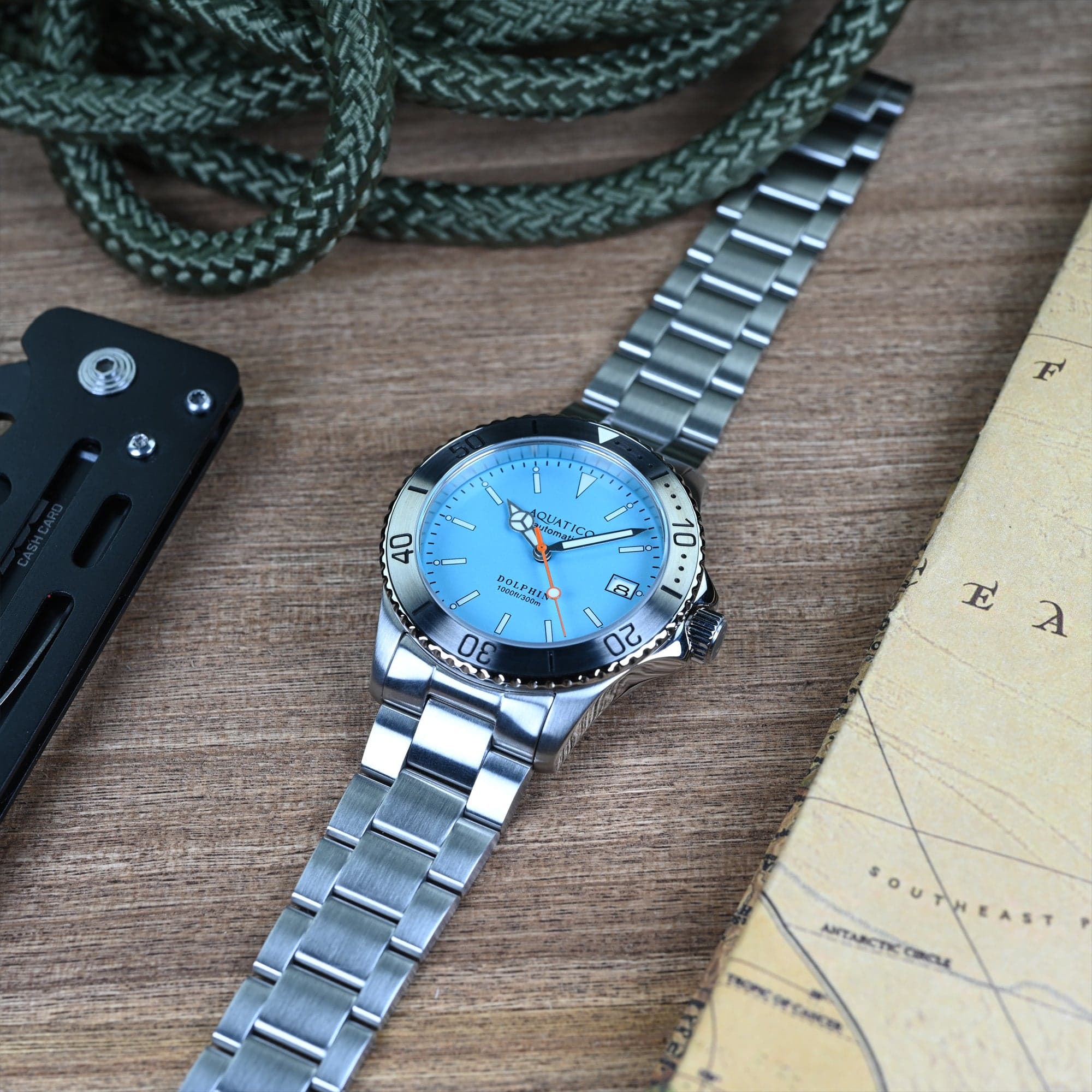 AQUATICO Aquatico Dolphin 38mm Dive Watch Tiffany Blue Dial (NH35)