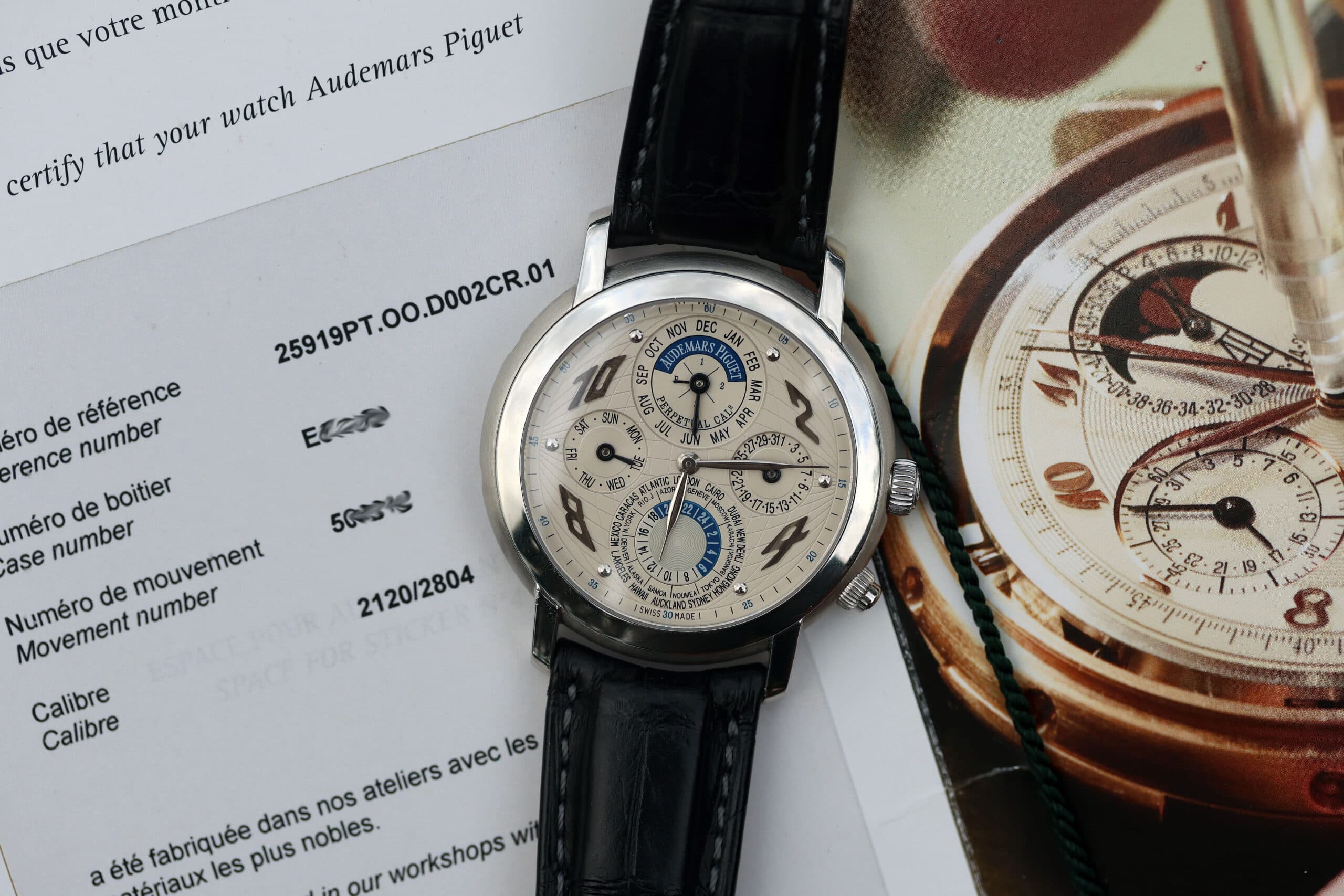 Audemars Piguet Audemars Piguet Metropolis ref. 25919PT Perpetual Calendar i