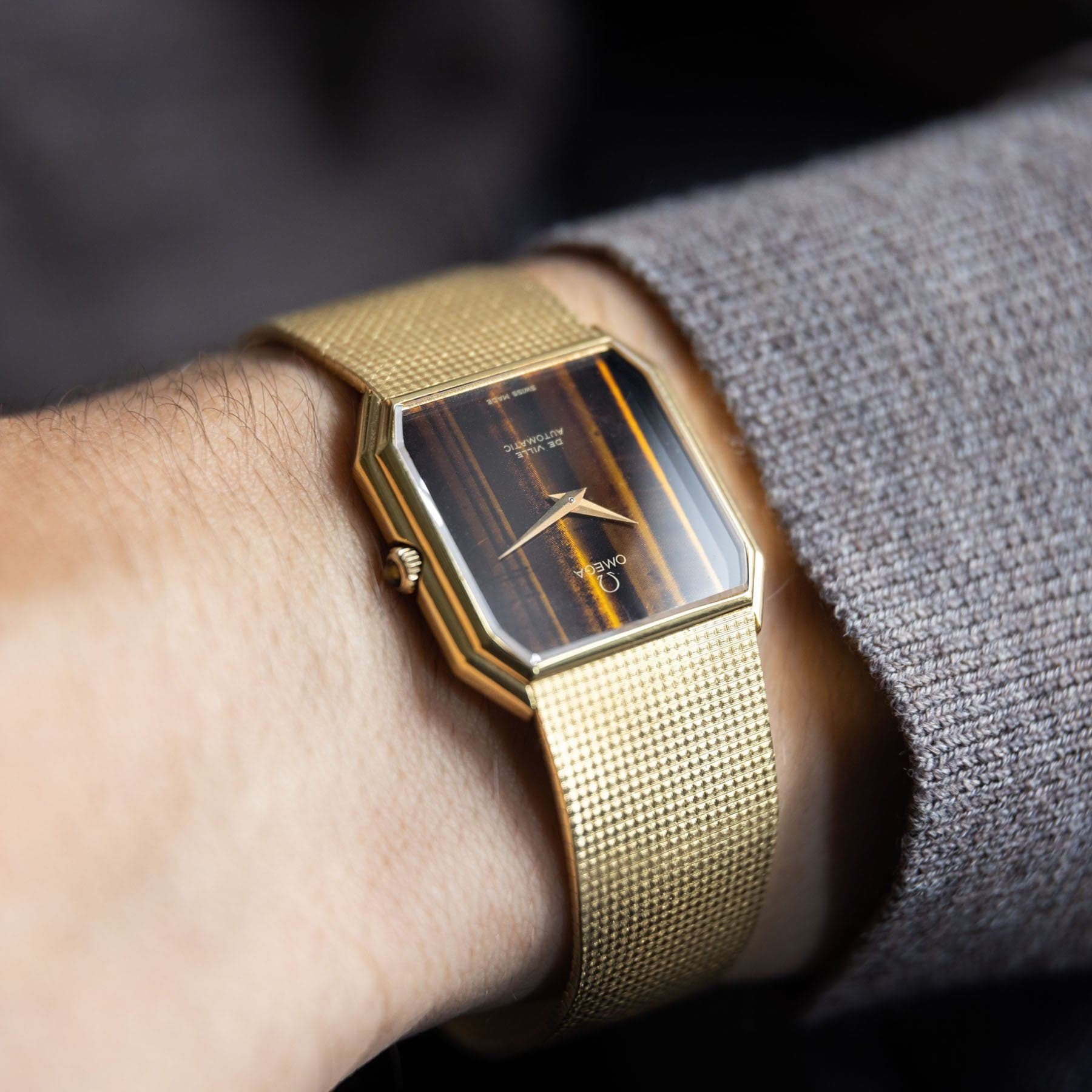 Omega De Ville