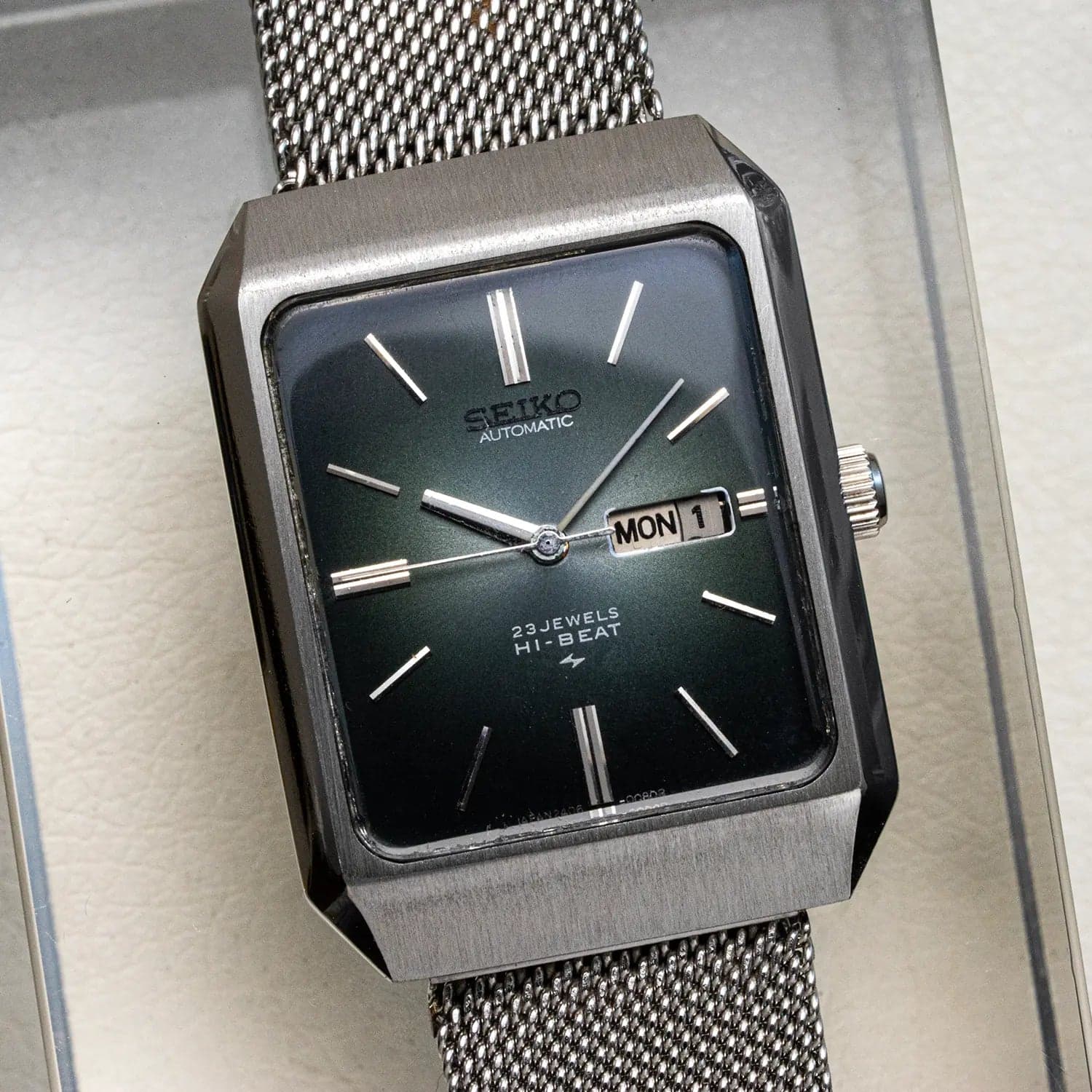 Seiko Hi-Beat 2406-3020